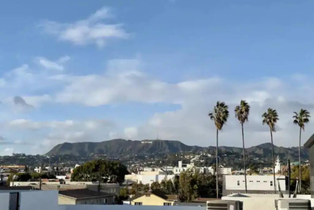 Cozy 4 Bedroom Townhouse With Rooftop Oxford 1 Los Angeles Exterior photo