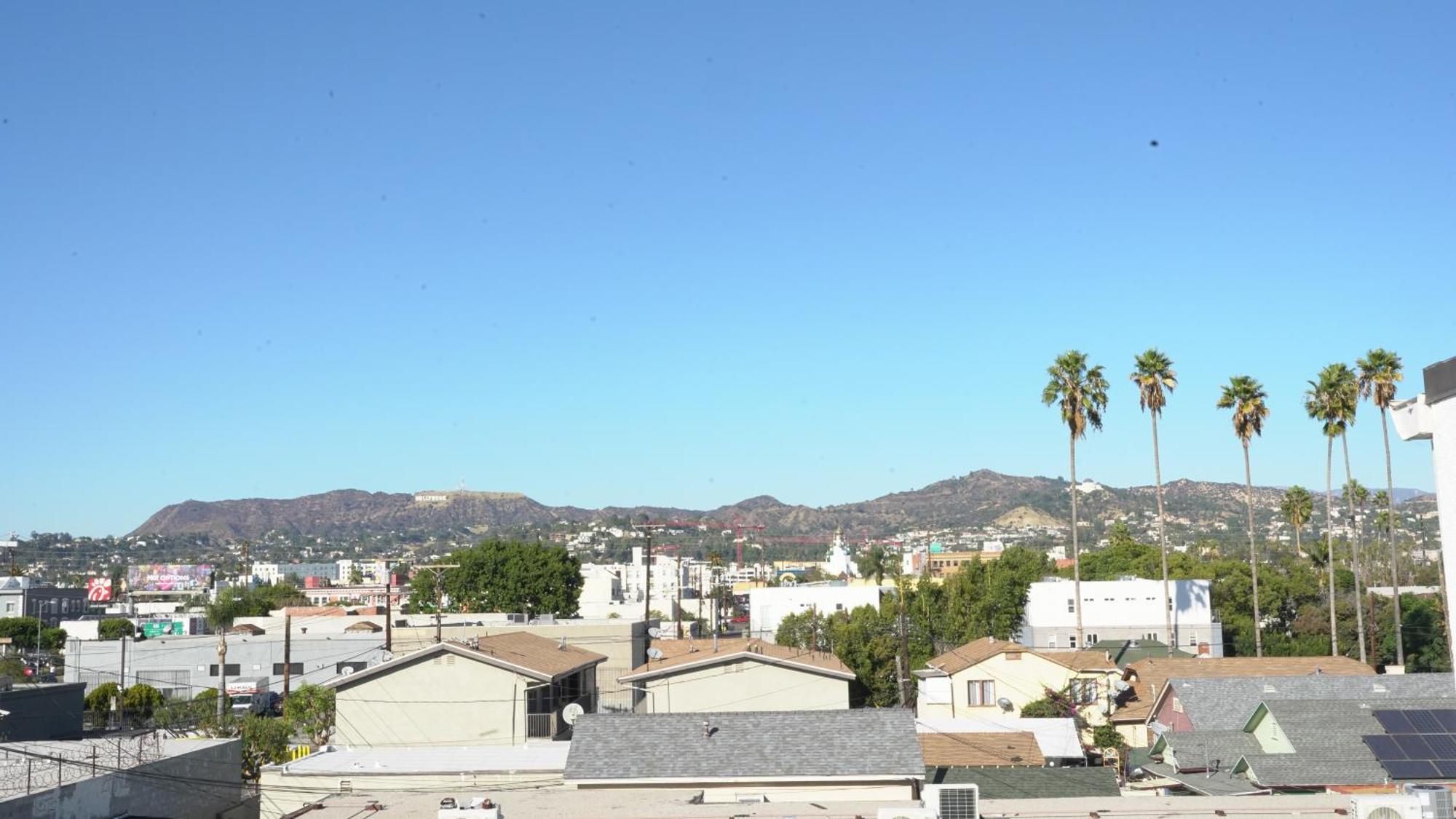 Cozy 4 Bedroom Townhouse With Rooftop Oxford 1 Los Angeles Exterior photo